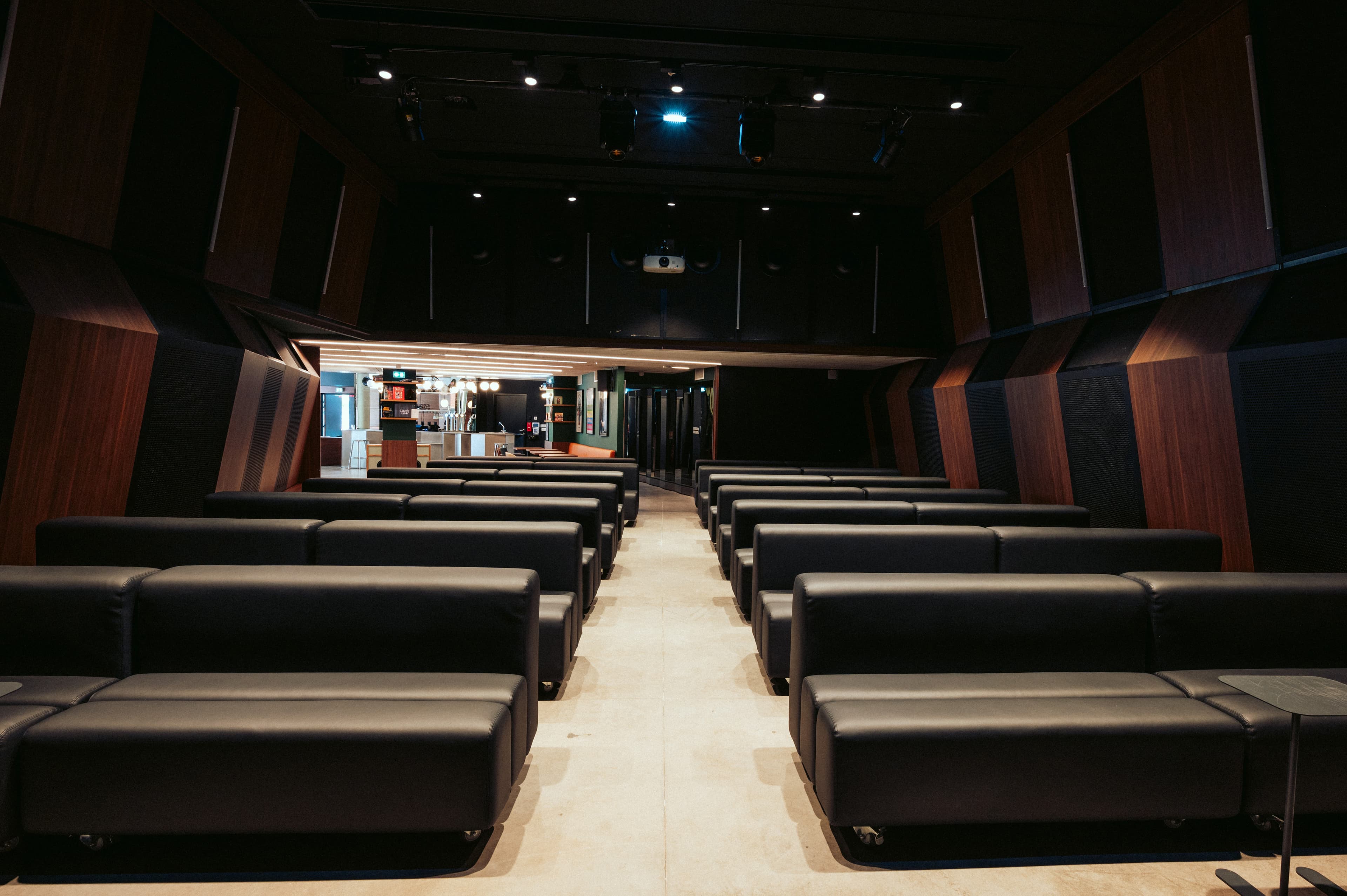 JOST Hôtel Bordeaux Centre Gare Saint Jean