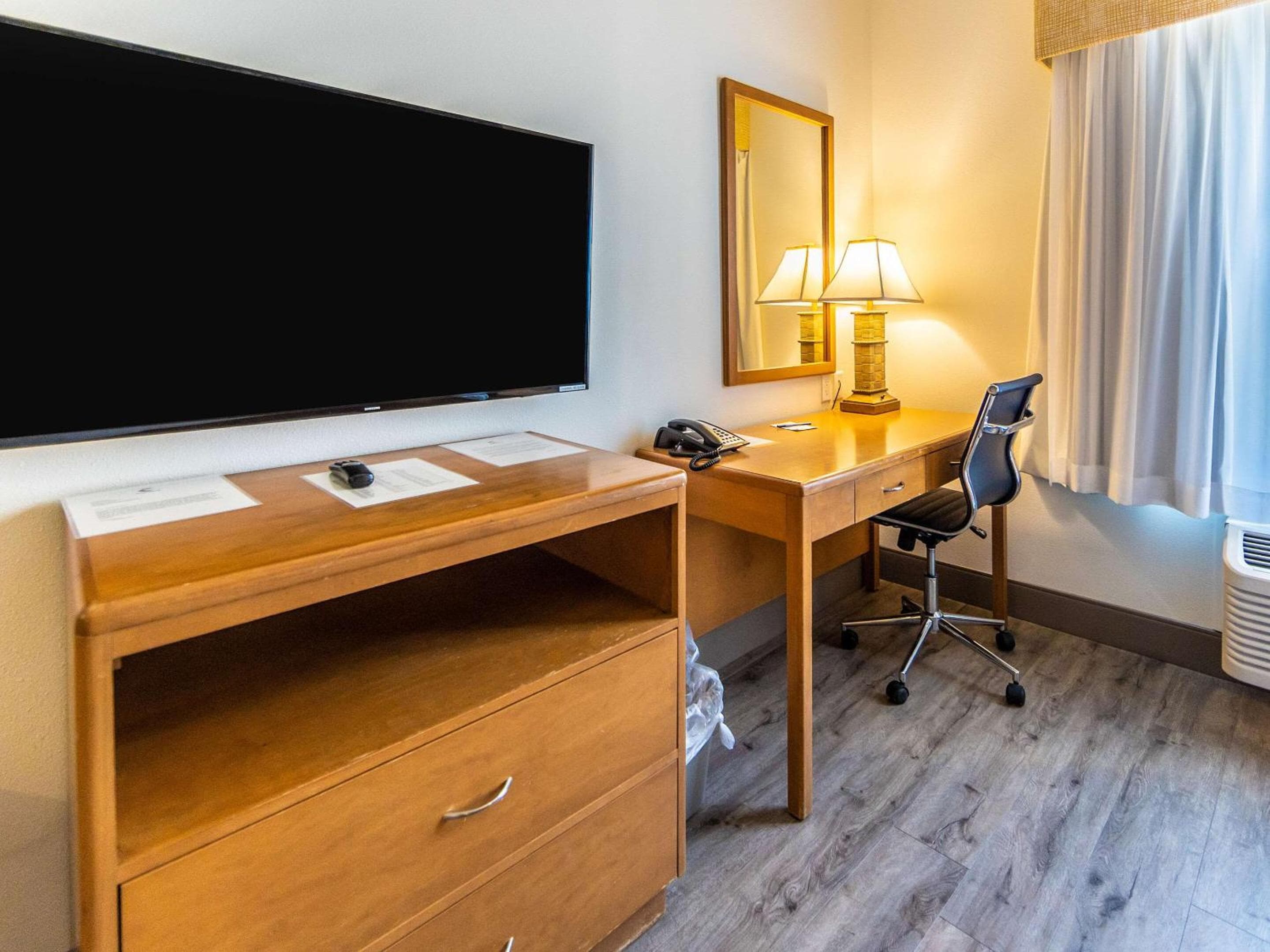 The Hanford Hotel, an Ascend Collection Hotel