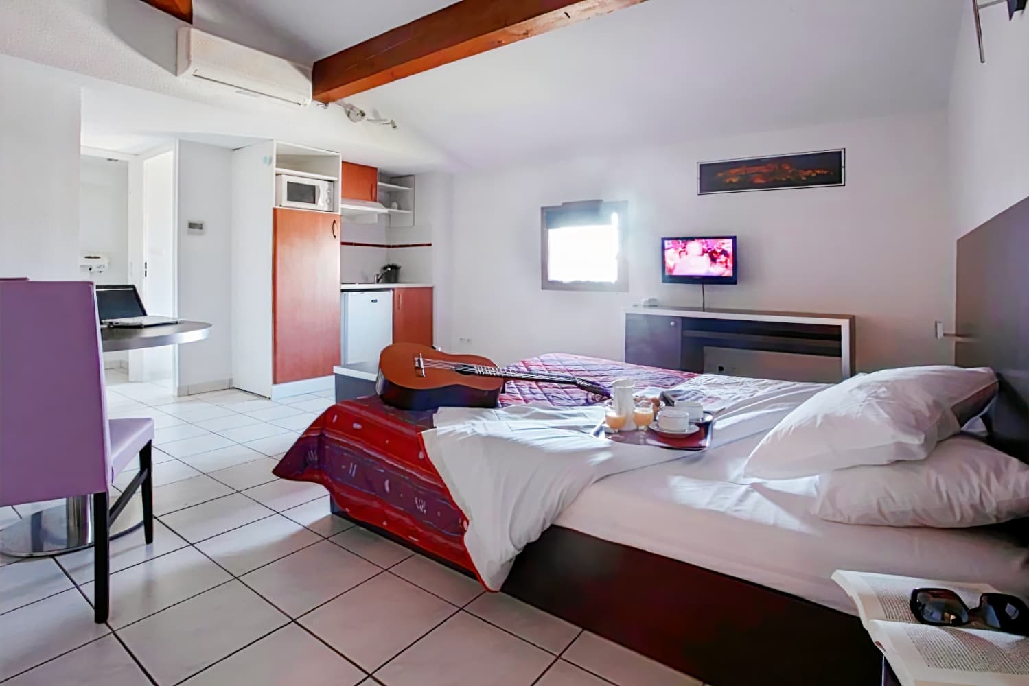 Adonis Carcassonne La Barbacane