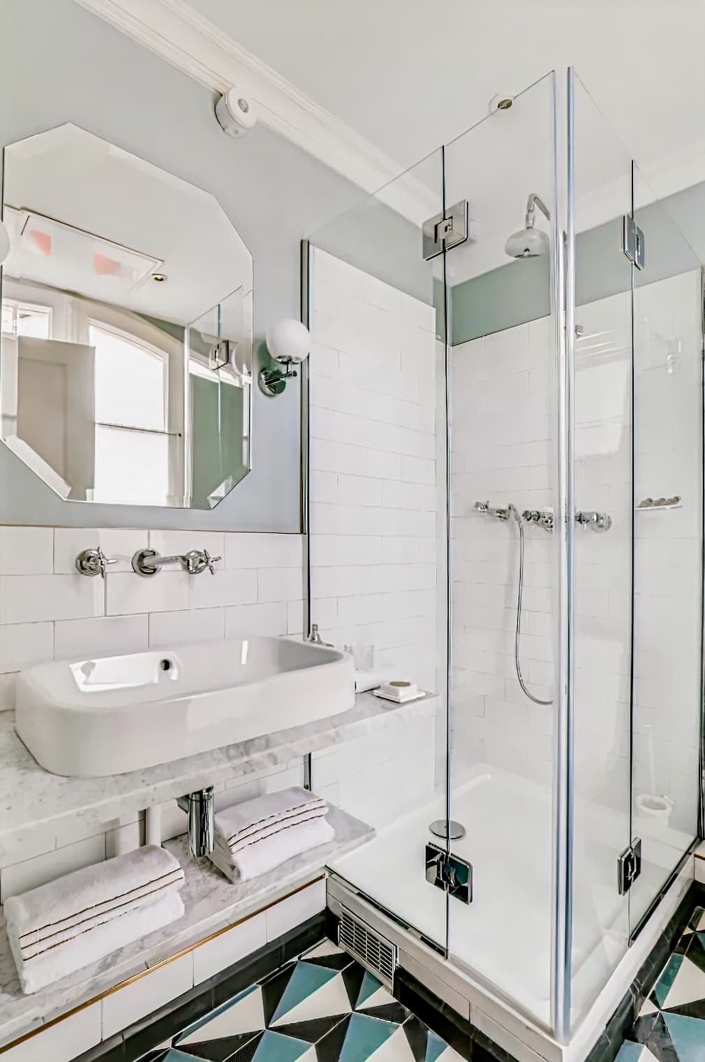 Grand Pigalle Hôtel