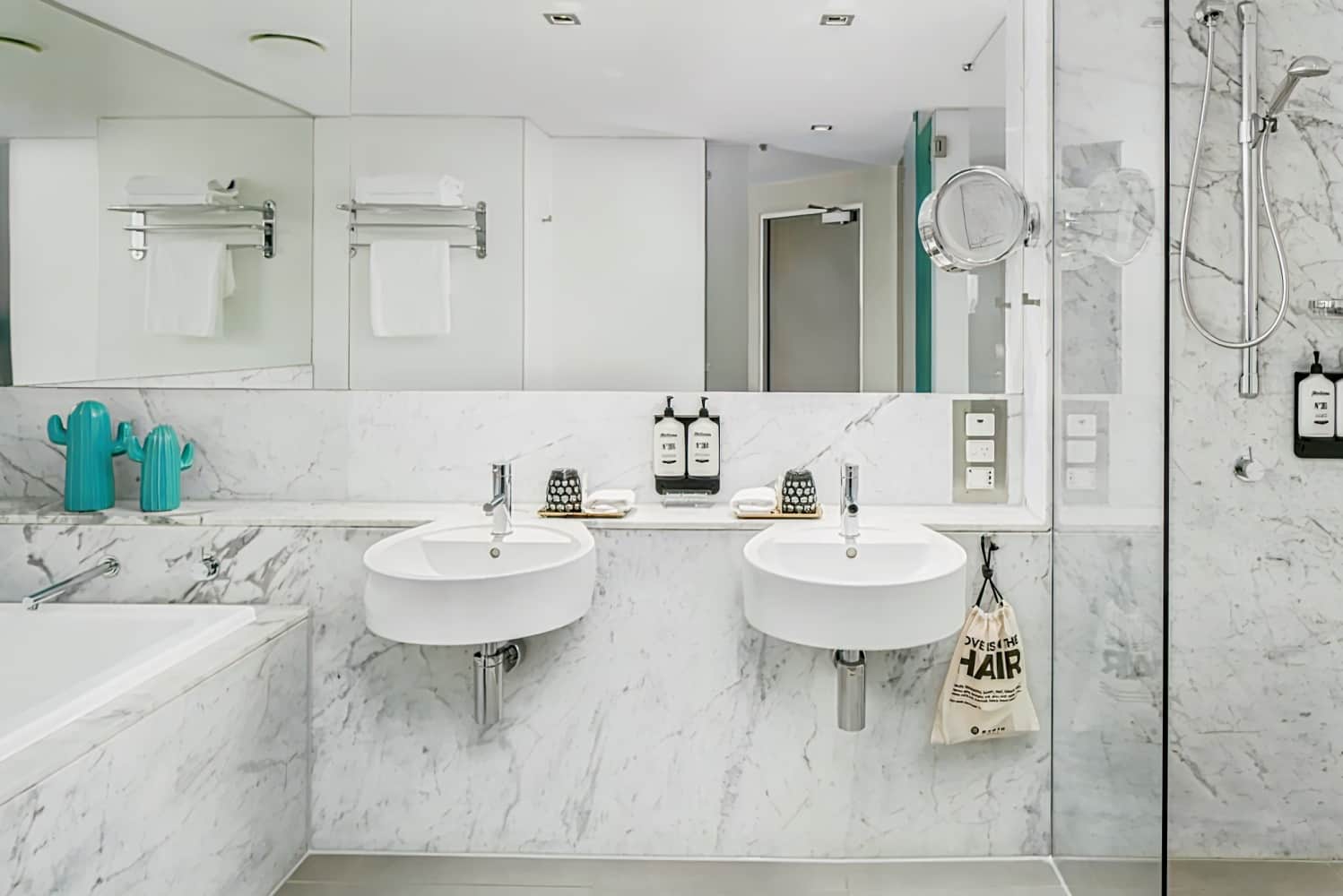 Ovolo The Valley