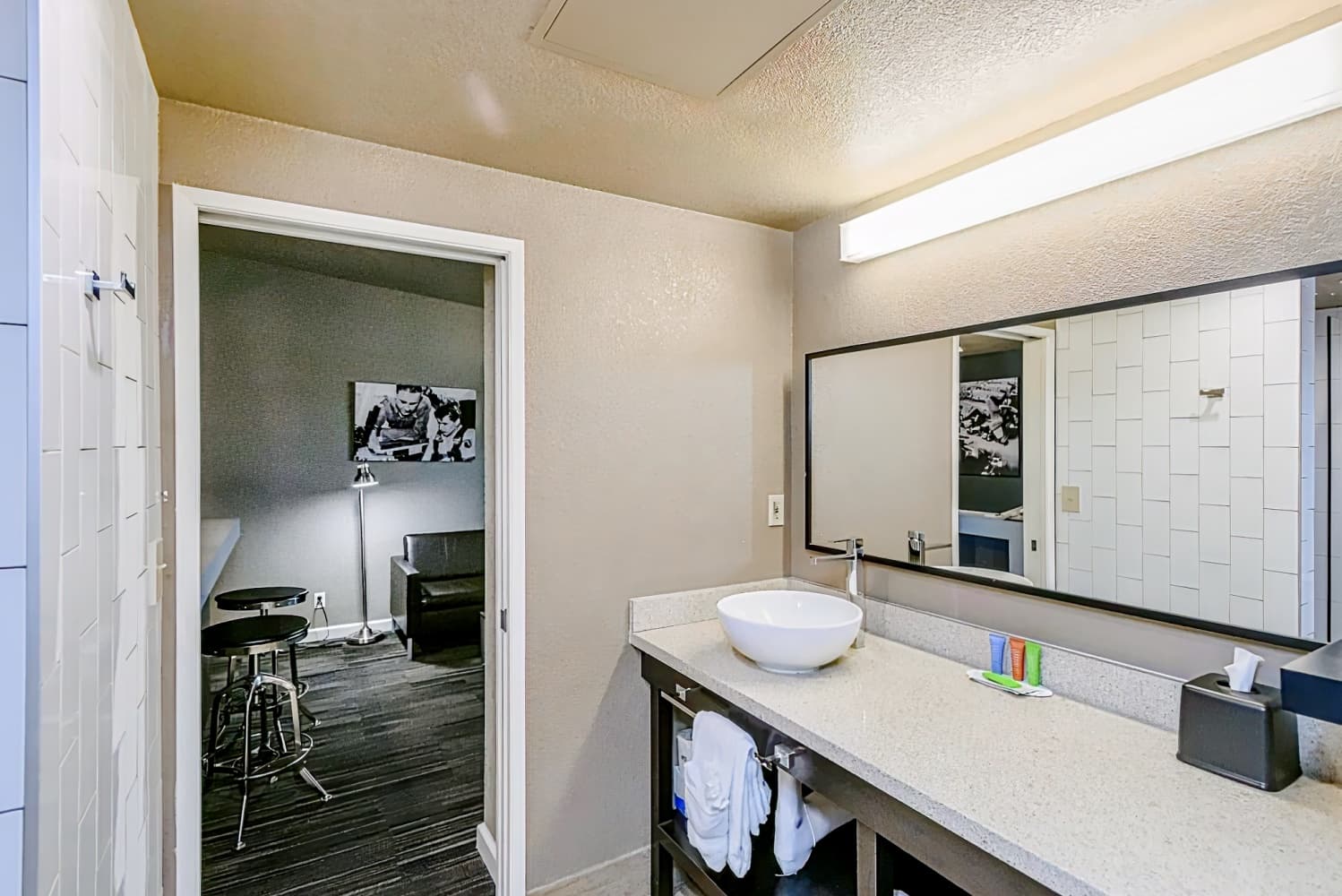 Lions Gate Hotel, A Trademark Collection by Wyndham