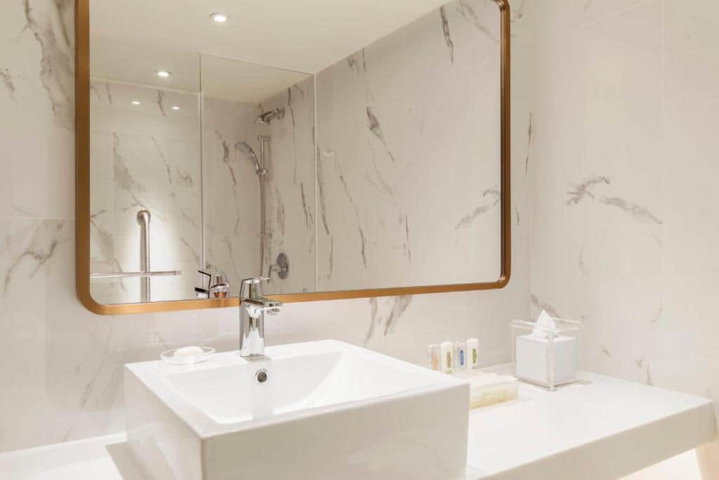 Holiday Inn Golden Mile Hong Kong