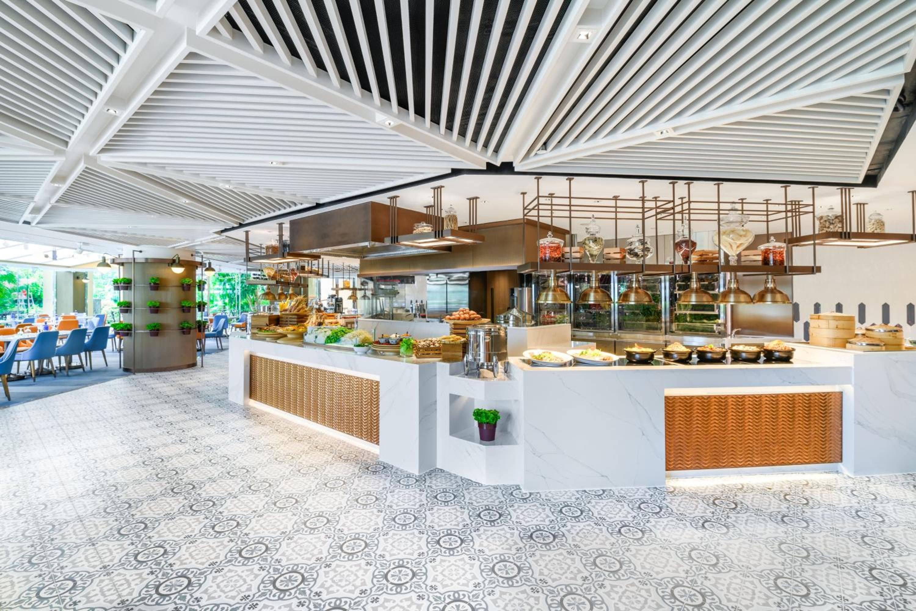 Hong Kong Gold Coast Hotel