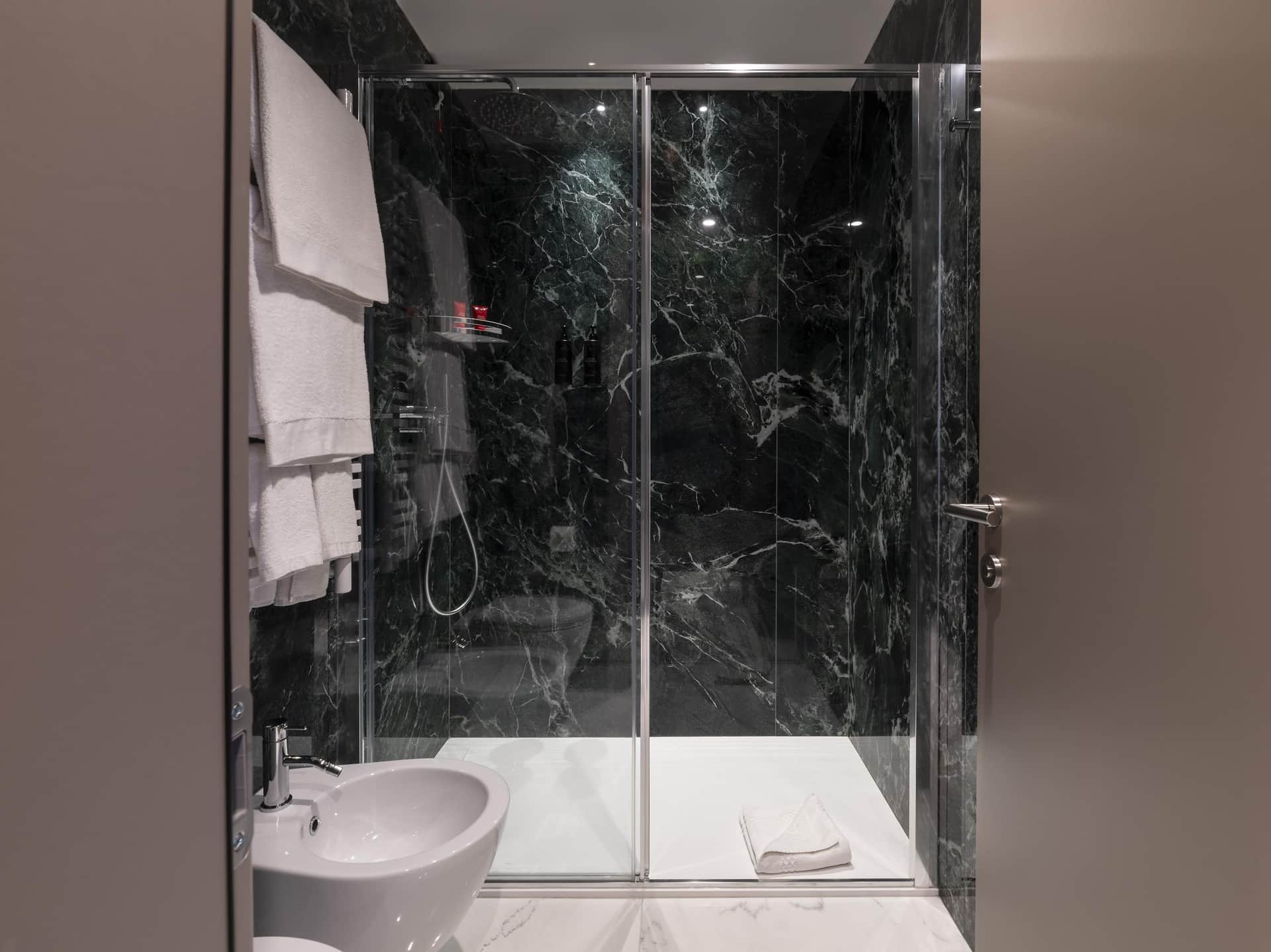 Duomo Hotel & Apartments