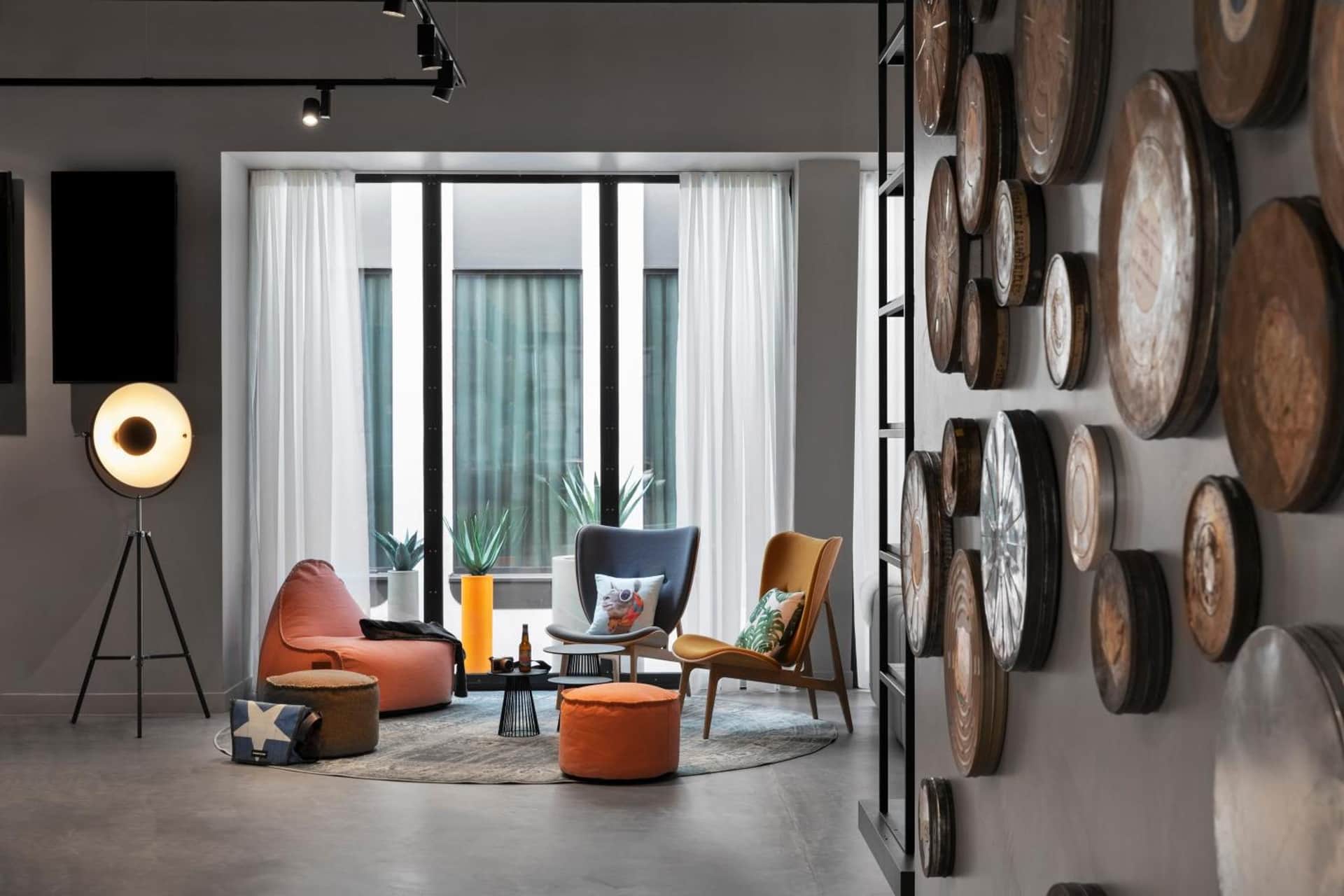 Moxy Lyon Airport
