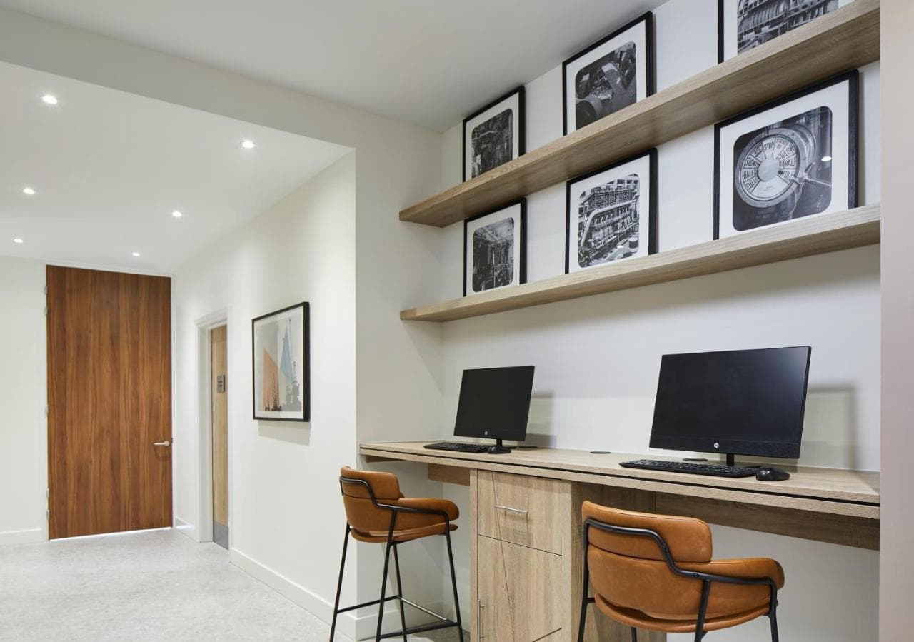 Courtyard by Marriott London City Airport