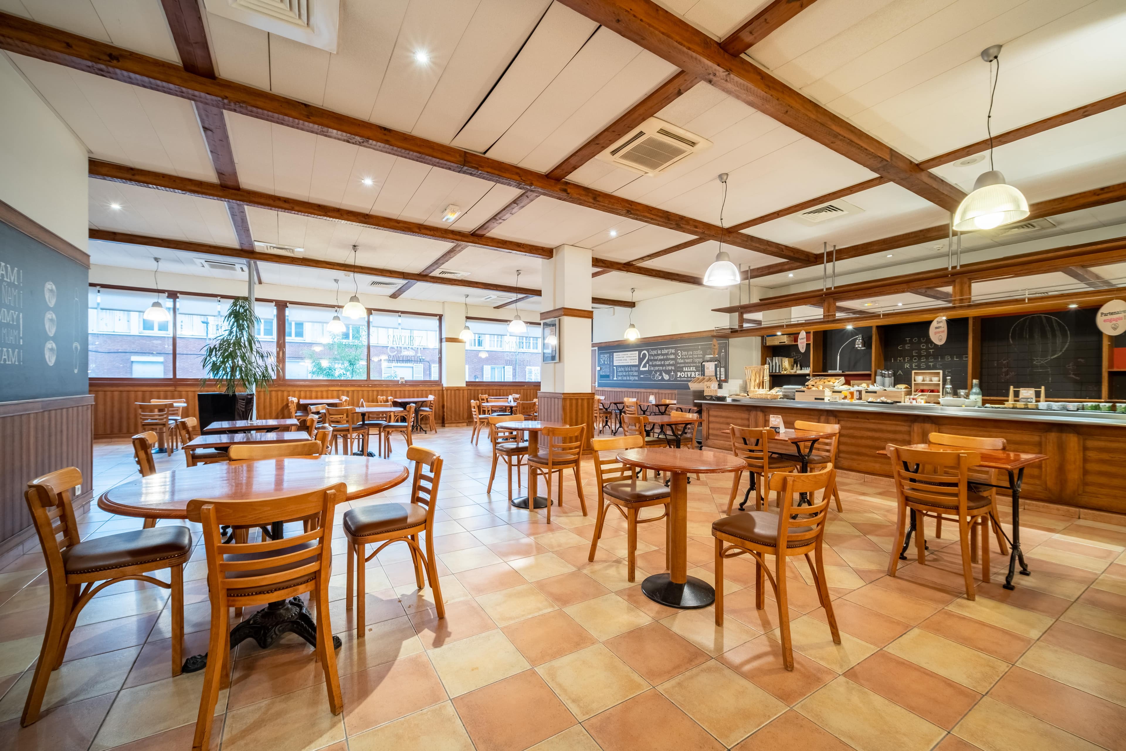 B&B HOTEL Amiens Centre Cathédrale