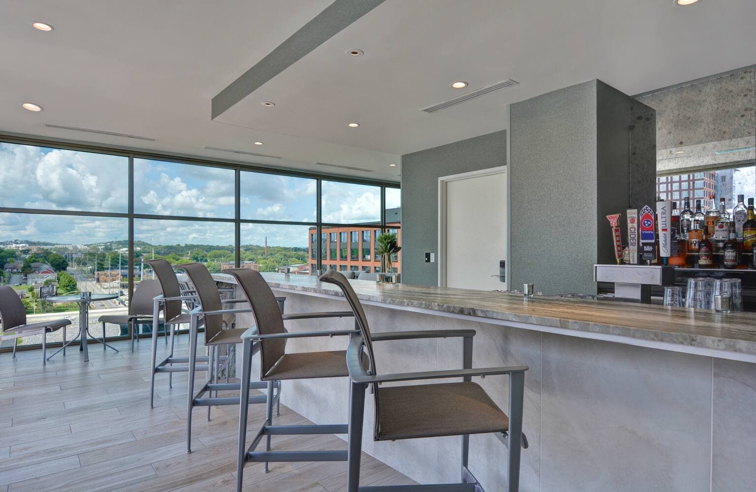 Hampton Inn & Suites Nashville Downtown Capitol View