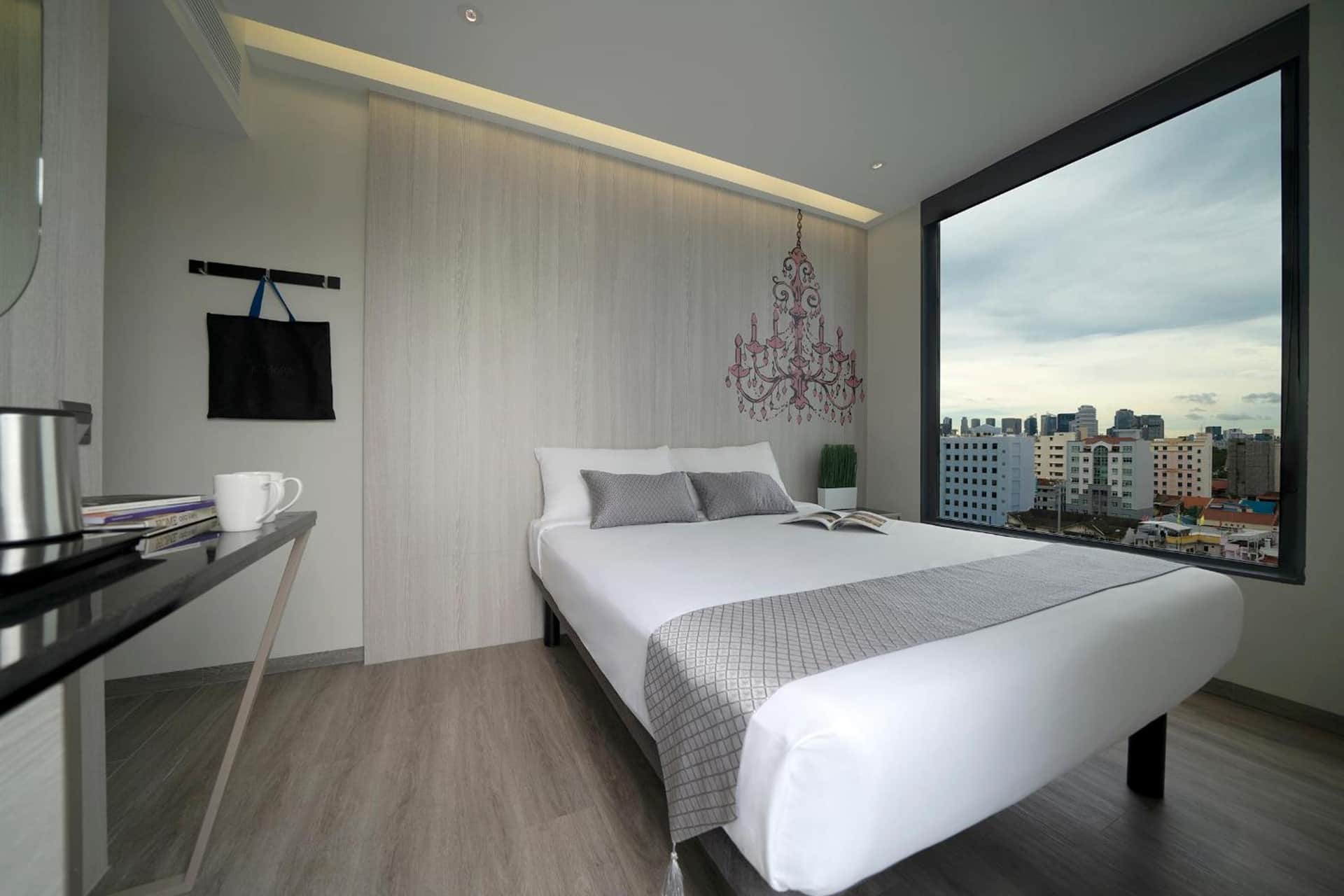 Hotel 81 Premier Princess