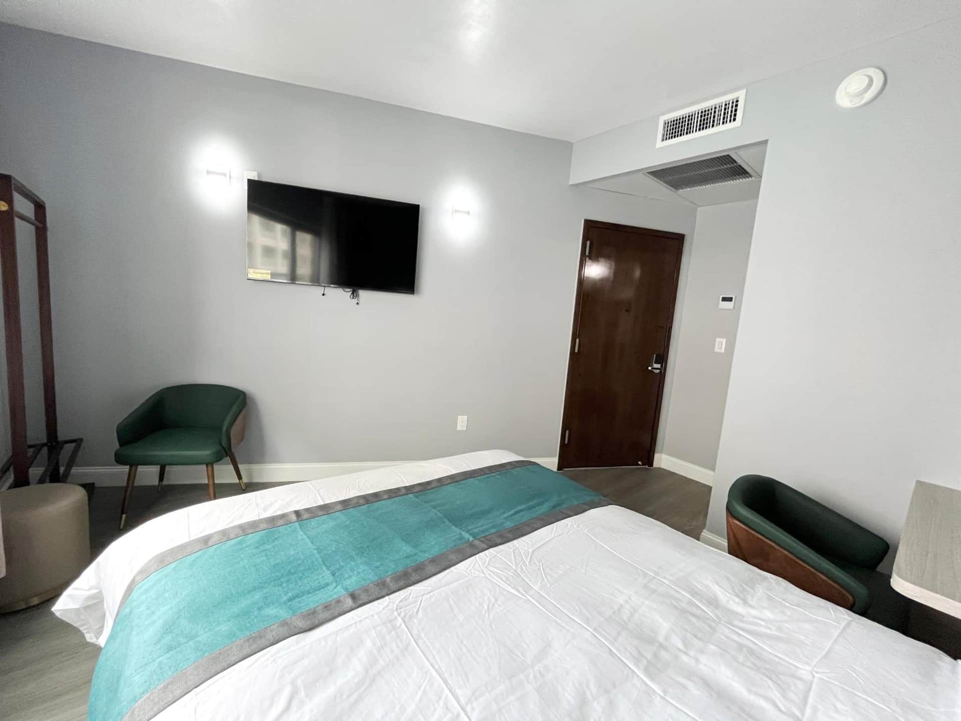 Starlight Hotel