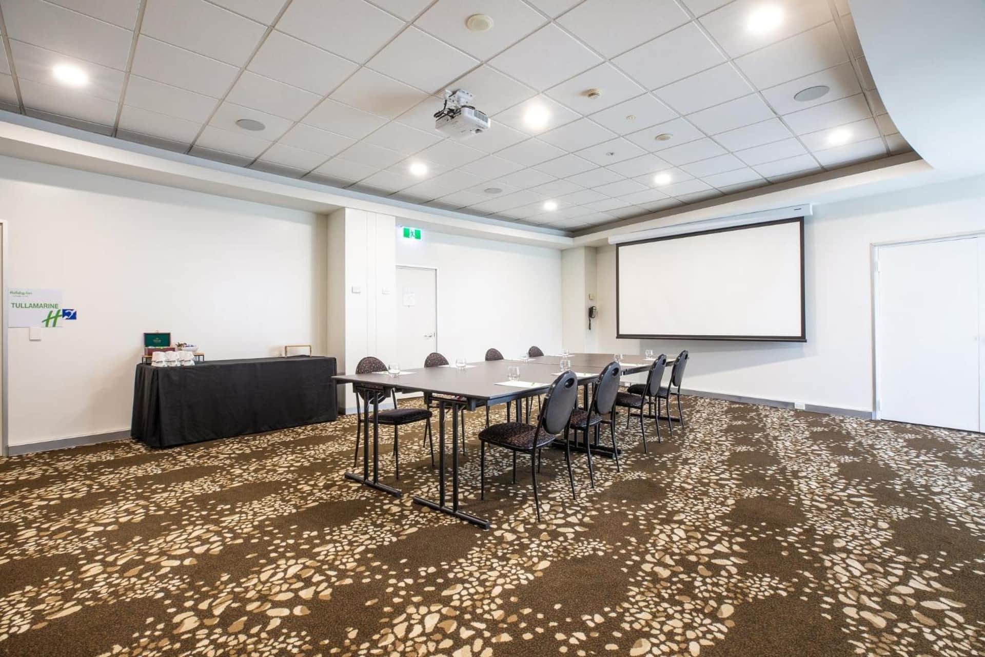 Holiday Inn Melbourne Airport by IHG