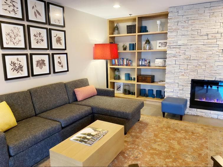 Country Inn & Suites by Radisson, Jackson, TN