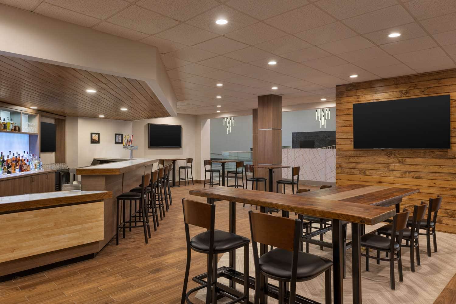 DoubleTree by Hilton Fort Worth South
