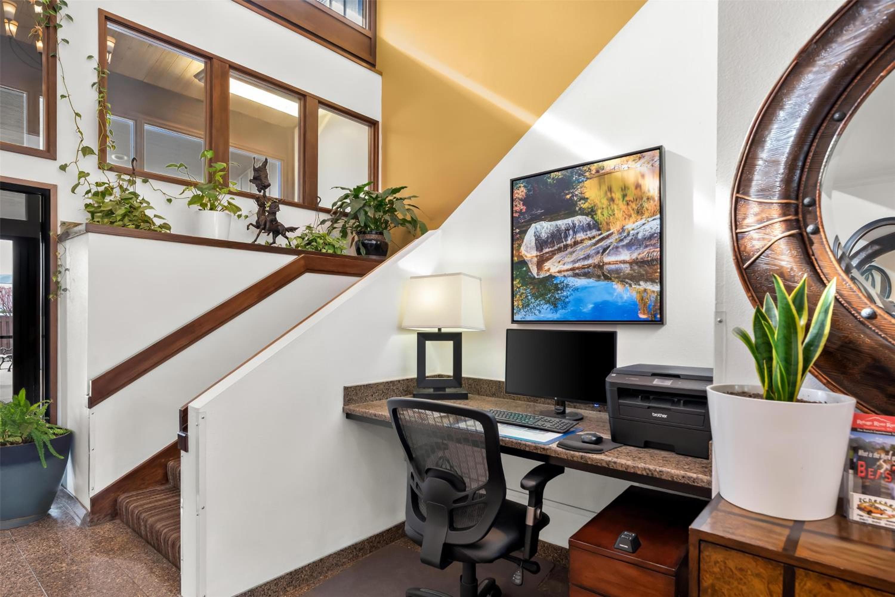 Best Western CHIEFTAIN INN