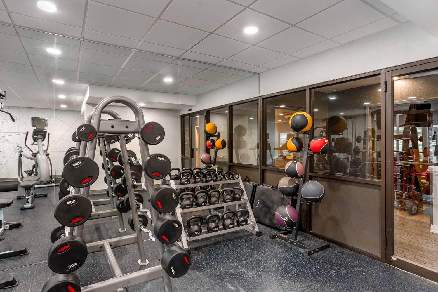 Best Western Plus Heritage Rail Inn & Suites
