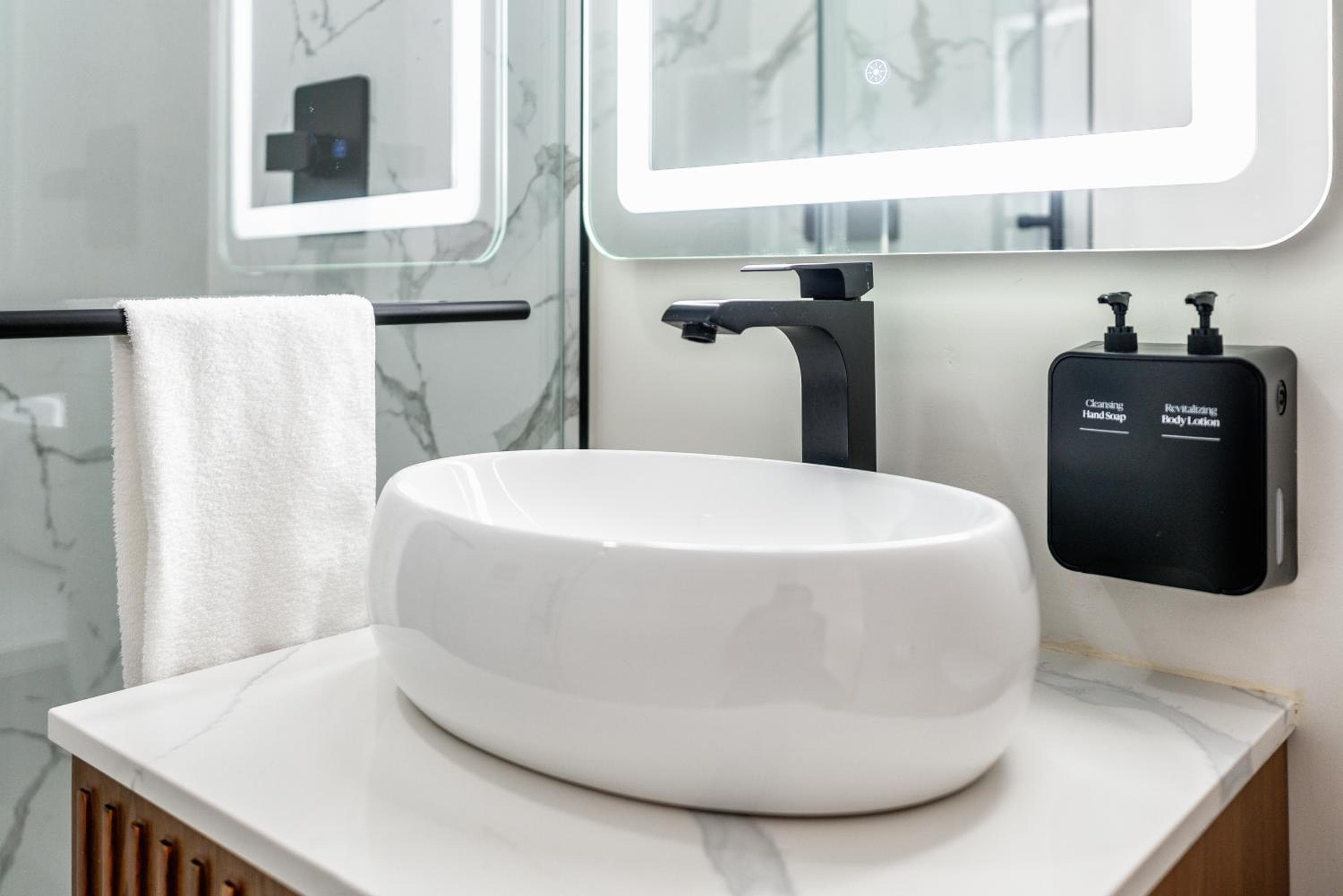 LYFE INN & SUITES by AGA - Beverly Hills