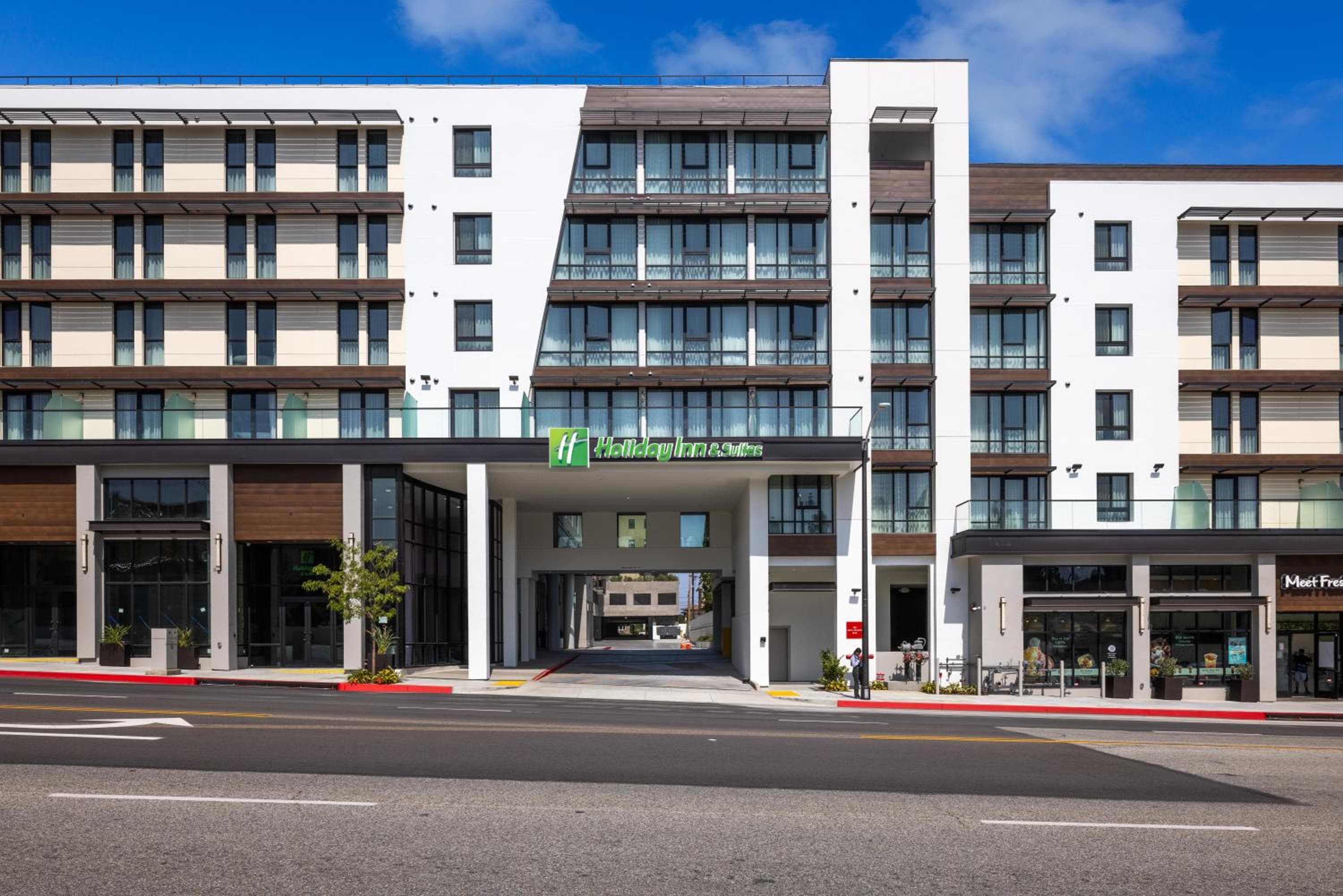 Holiday Inn & Suites Monterey Park Los Angeles, an IHG Hotel
