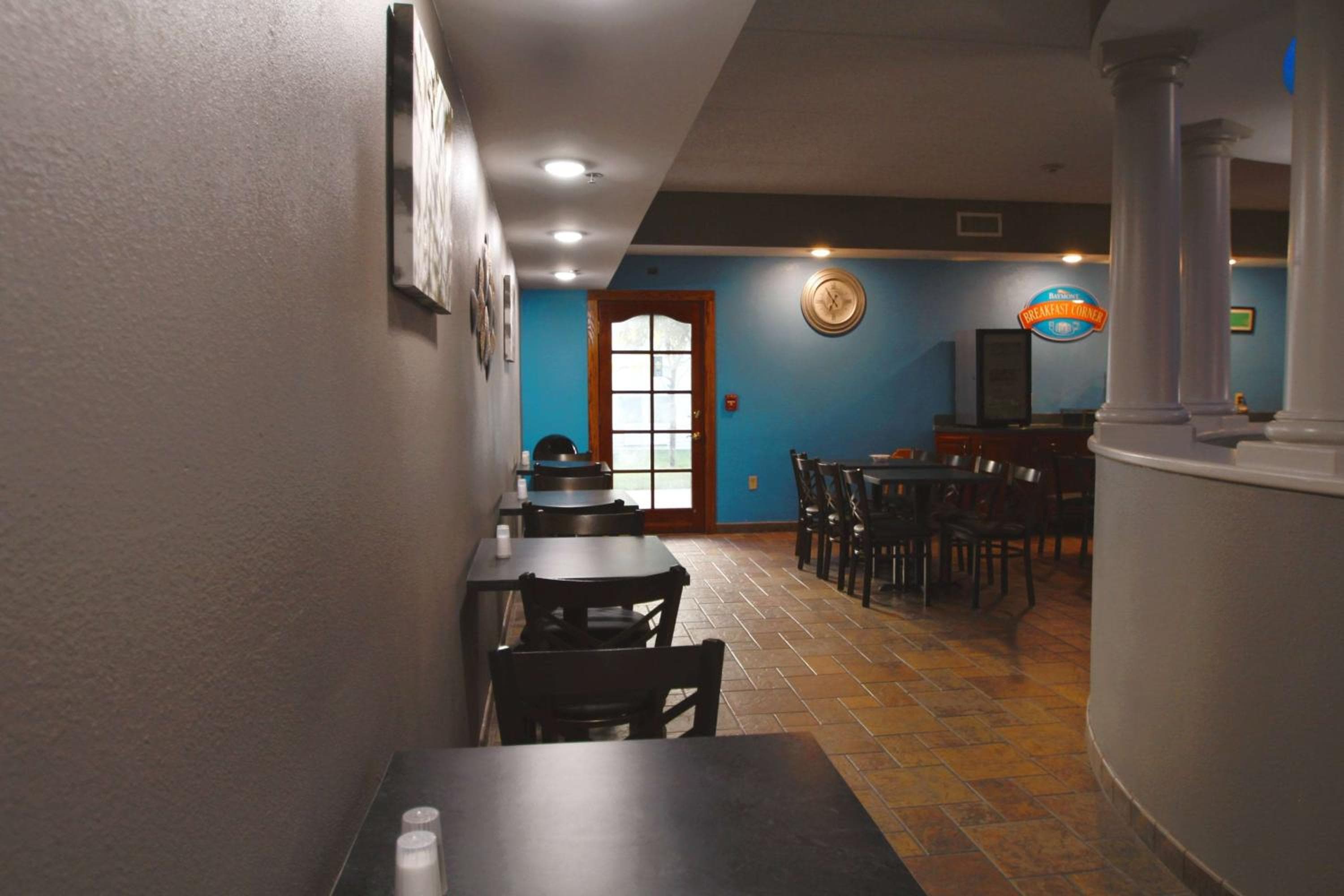 Baymont Inn & Suites by Wyndham Lafayette / Purdue Area