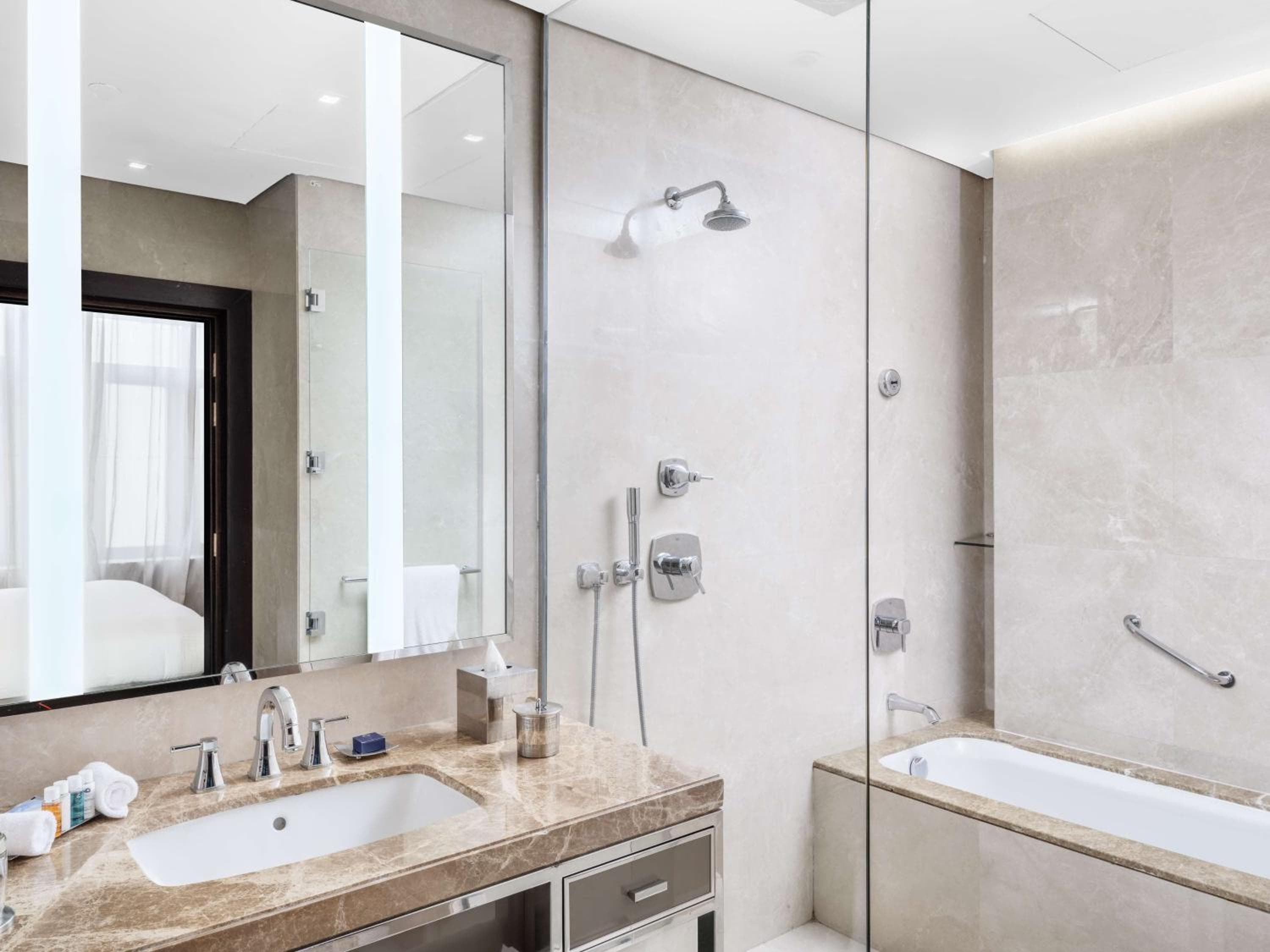 The Hotel Galleria Jeddah, Curio Collection by Hilton