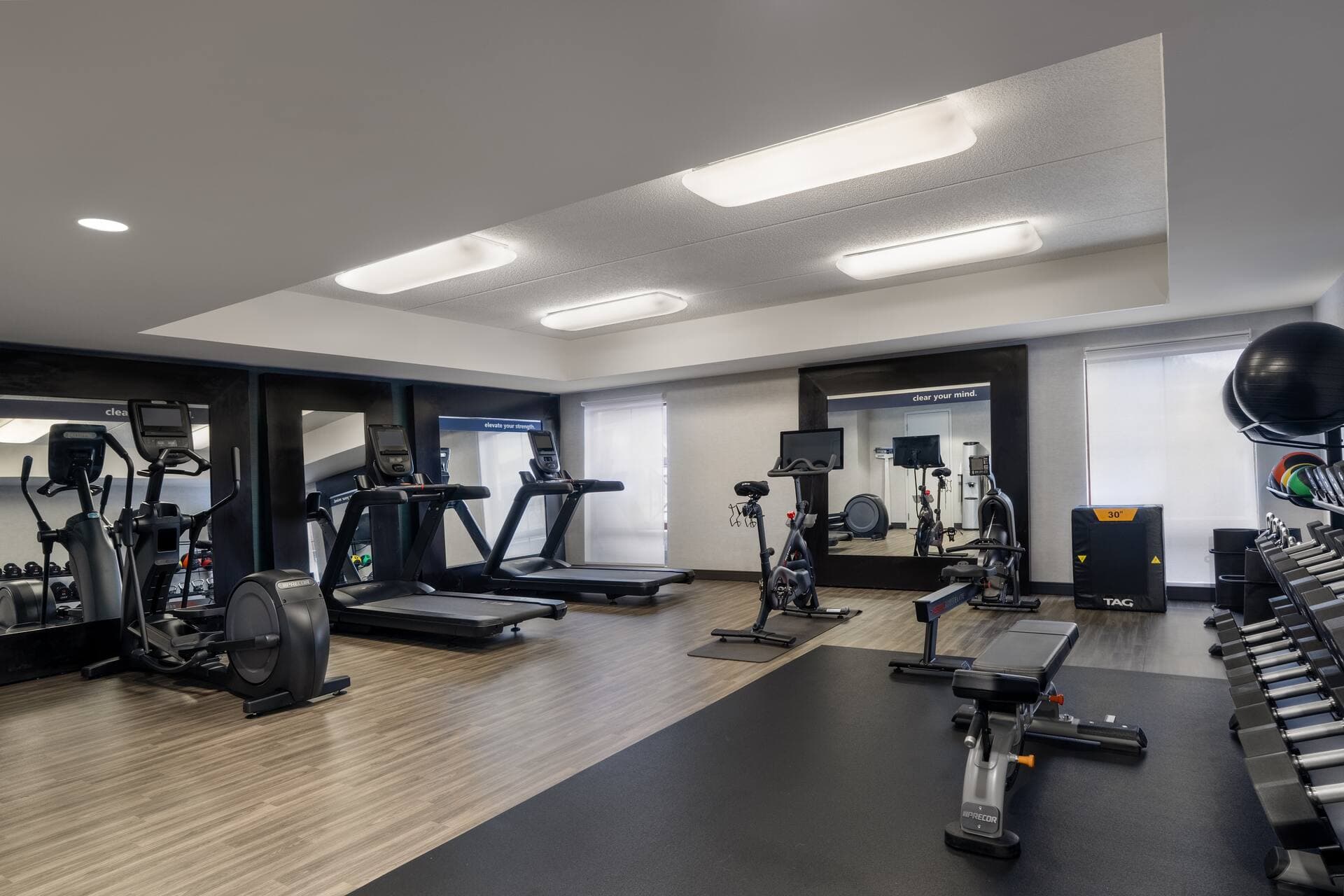 Hampton Inn & Suites Albany-Downtown