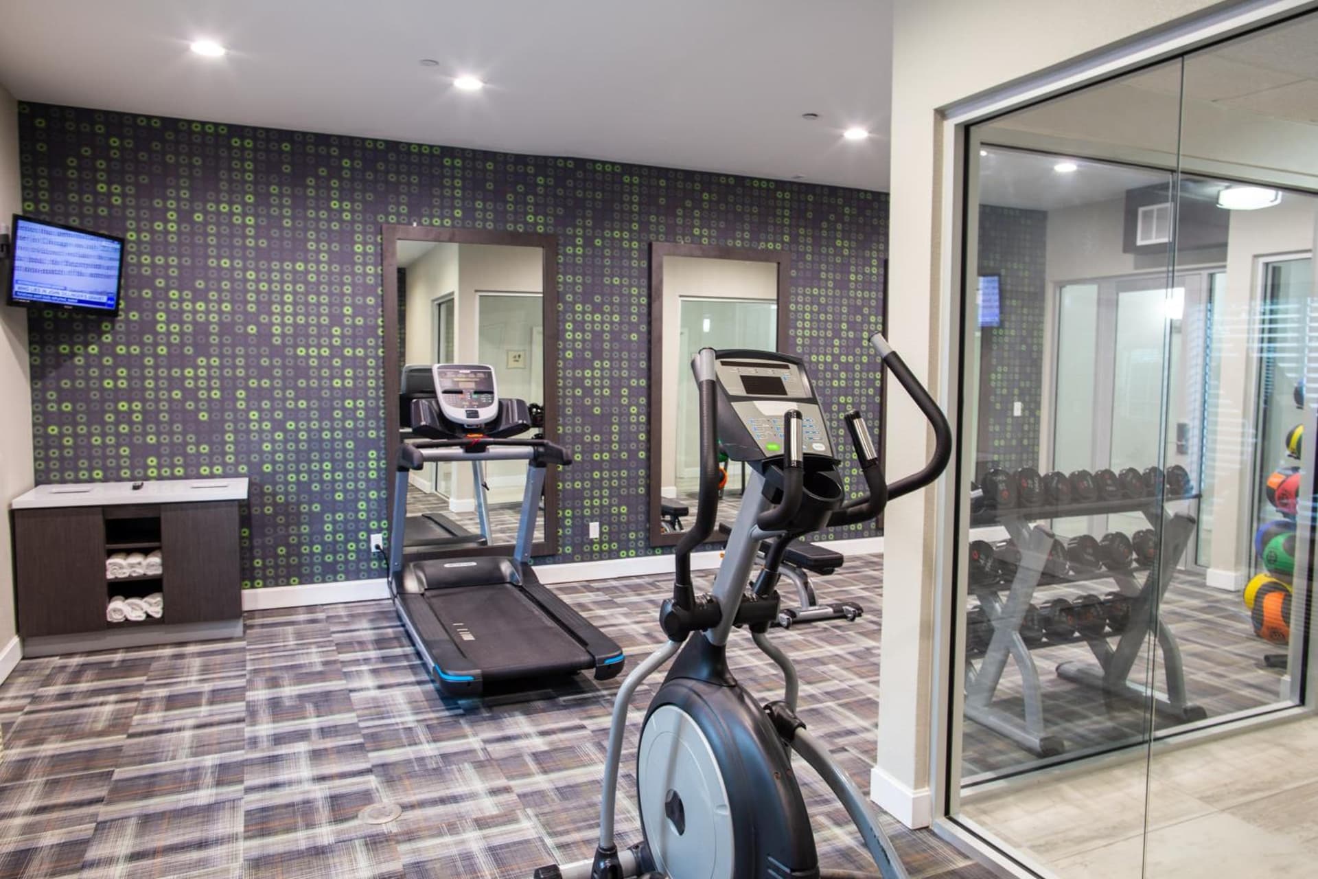 La Quinta Inn & Suites by Wyndham Houston East at Normandy
