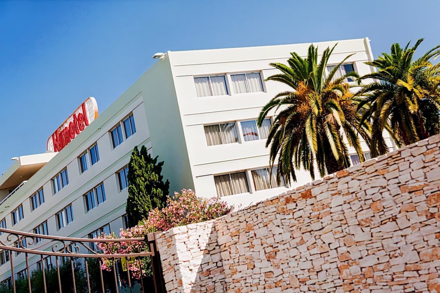 Logis NIMOTEL Hôtel Cosy