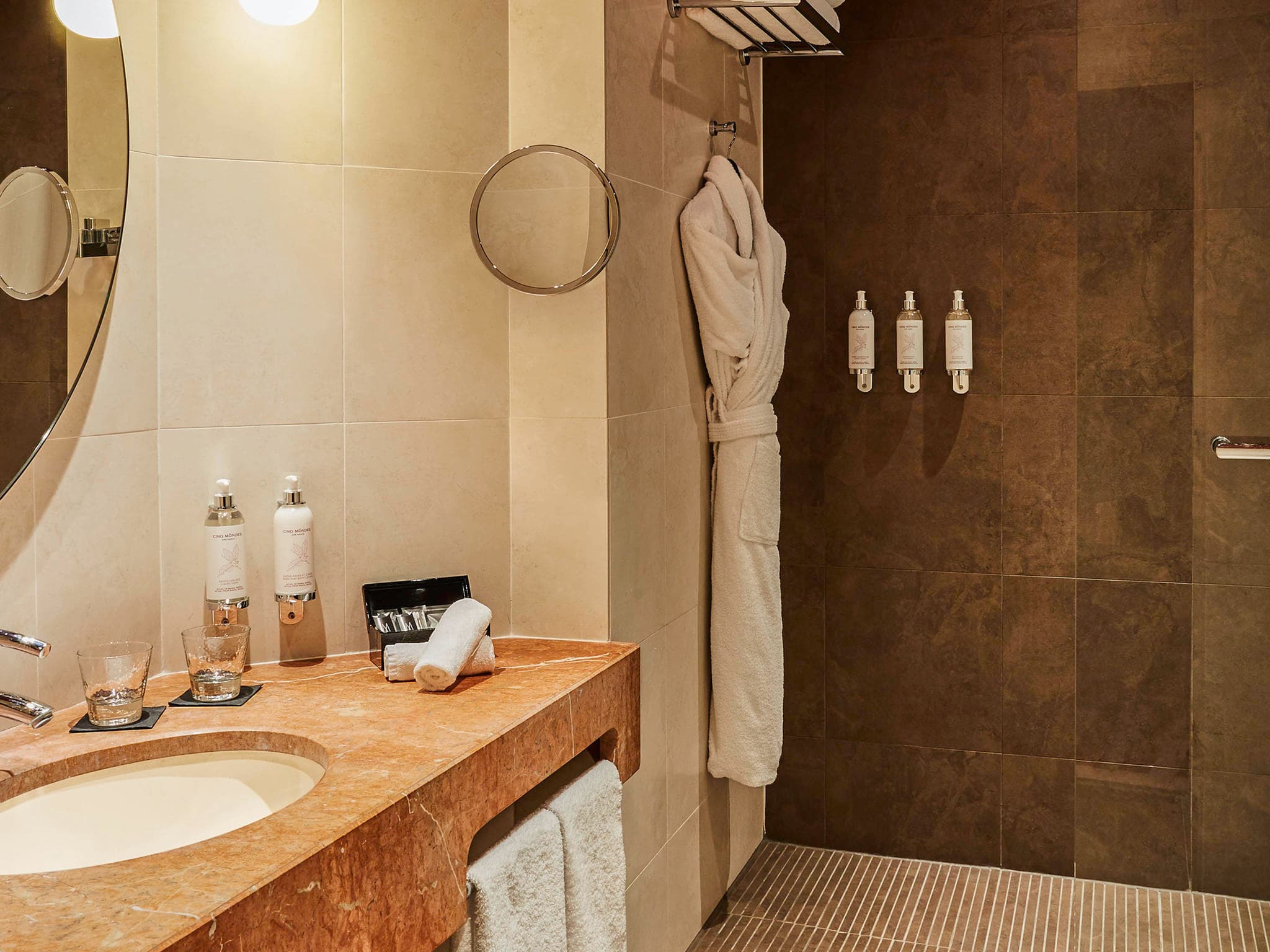 Nest Hotel Paris la Défense - MGallery Collection