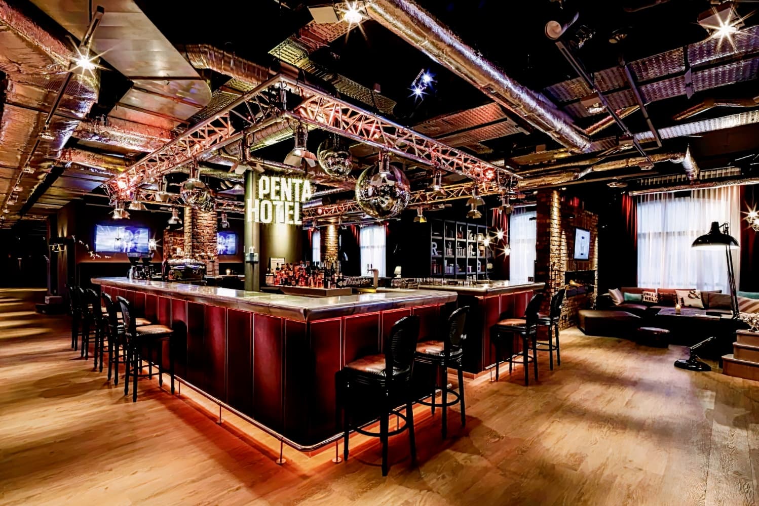 Pentahotel Paris Charles de Gaulle Airport