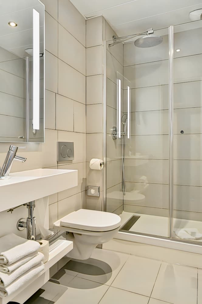 Mercure Paris Gare de l'Est Magenta Hotel